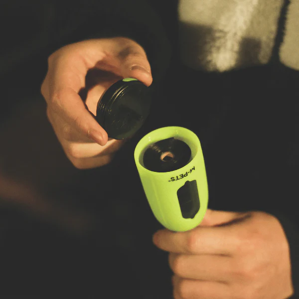 M-PETS FLASH LED Poop Torch Green - Image 6
