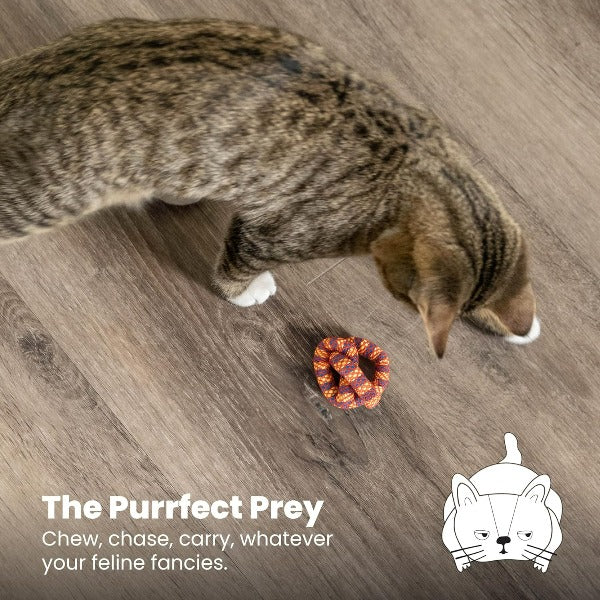 Petstages Catnip Plaque Pretzel Cat Toy - Image 6